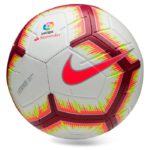 Pelota de fútbol